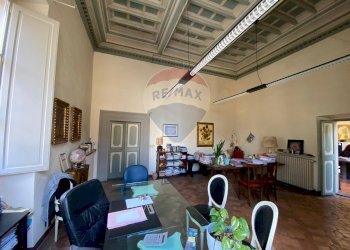 Sala da pranzo - Appartamento Via M. Angeloni
 
13, Città di Castello - foto 34