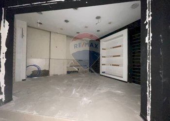 Non correlato - Locale Commerciale Via Attilio Barbarulo, Nocera Inferiore - foto 9