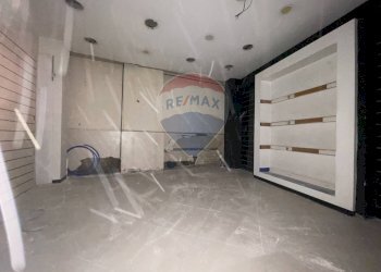 Non correlato - Locale Commerciale Via Attilio Barbarulo, Nocera Inferiore - foto 11