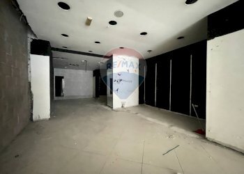 Non correlato - Locale Commerciale Via Attilio Barbarulo, Nocera Inferiore - foto 15