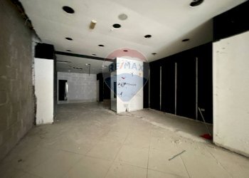 Non correlato - Locale Commerciale Via Attilio Barbarulo, Nocera Inferiore - foto 16