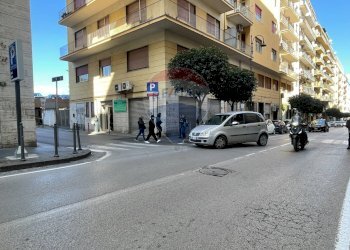 Edificio all\'aperto - Locale Commerciale Via Attilio Barbarulo, Nocera Inferiore - foto 24