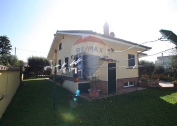 Casa all\'aperto - Villa Via Colle Oppio
 
19, Anzio - foto 8