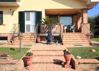 Casa all\'aperto - Villa Via Colle Oppio
 
19, Anzio - foto 15