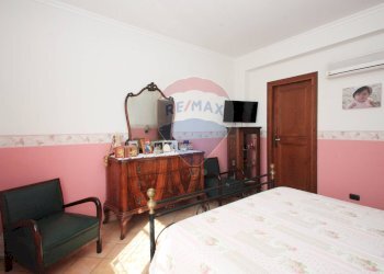 Camera / camera da letto - Villa Via Colle Oppio
 
19, Anzio - foto 35