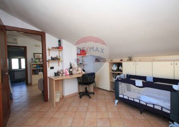 Camera / camera da letto - Villa Via Colle Oppio
 
19, Anzio - foto 46