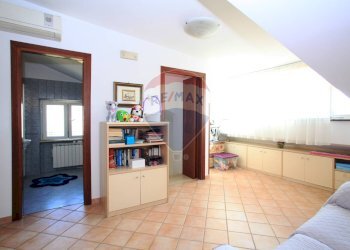 Soggiorno - Villa Via Colle Oppio
 
19, Anzio - foto 59