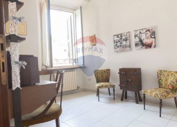 Soggiorno - Trilocale Via Risorgimento
 
2, Ello - foto 20