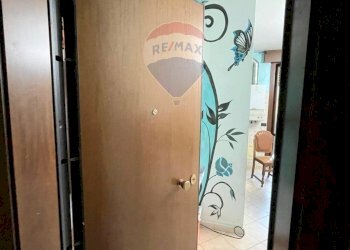 INGRESSO APPARTAMENTO - Three-room apartment via  arnaldo nobis
 
21, Viadana - photo 3