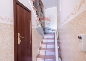 Scale - Casa indipendente Piazza Prescimone
 
11, Francavilla di Sicilia - foto 7