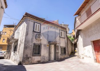 Casa all\'aperto - Casa indipendente Piazza Prescimone
 
11, Francavilla di Sicilia - foto 21