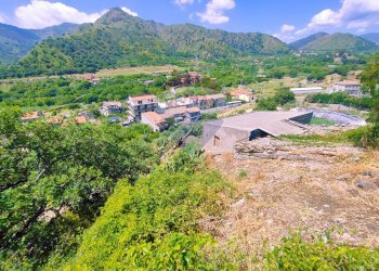 Vista delle montagne - Terreno agricolo SP6, Motta Camastra - foto 2