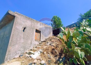 Casa all\'aperto - Terreno agricolo SP6, Motta Camastra - foto 11