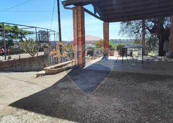 Terrazza - Villa VIA GAETANO AURICCHIELLA
 
61, Caltagirone - foto 12