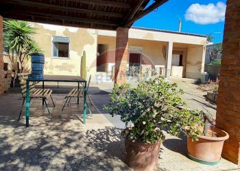 Terrazza - Villa VIA GAETANO AURICCHIELLA
 
61, Caltagirone - foto 19