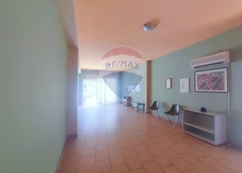 Stanza vuota - Ufficio VIA UMBERTO I
 
124, Gaggi - foto 8