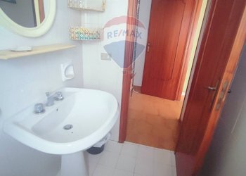 Bagno - Ufficio VIA UMBERTO I
 
124, Gaggi - foto 13