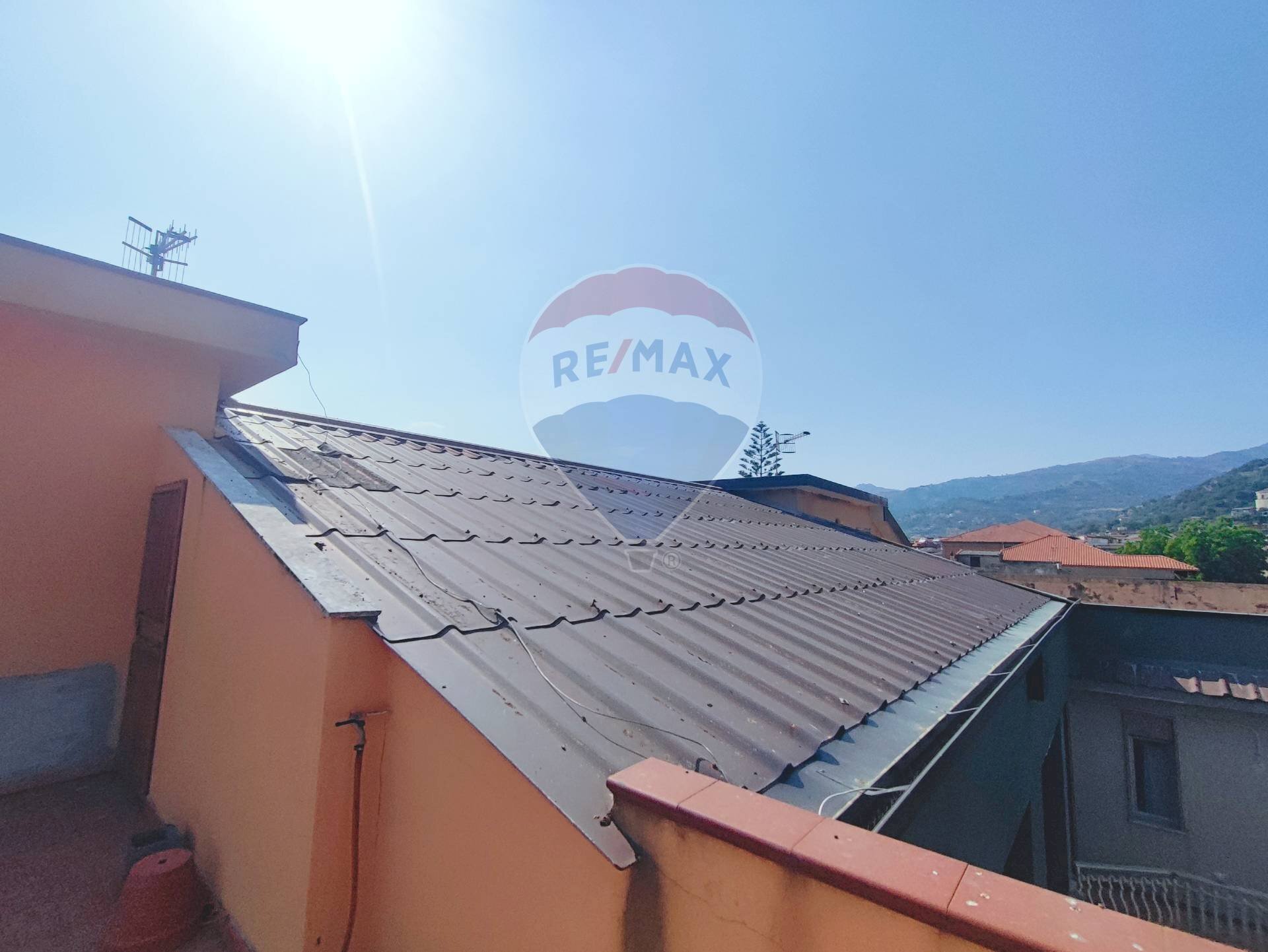 Edificio all\'aperto - Attico VIA UMBERTO I
 
126, Gaggi - foto 3