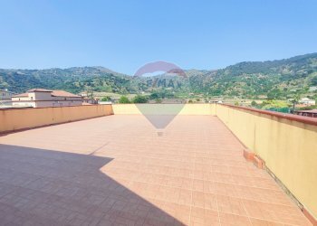 Terrazza - Attico VIA UMBERTO I
 
126, Gaggi - foto 6