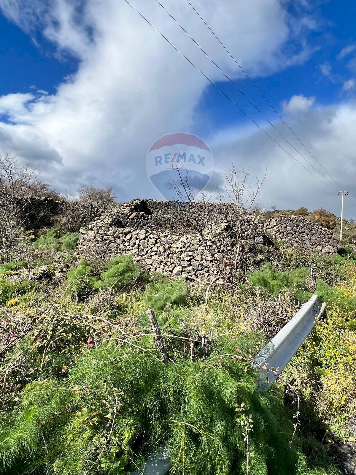 Vista delle montagne - Agricultural land C.DA millicucchita
snc, Castiglione di Sicilia - photo 2