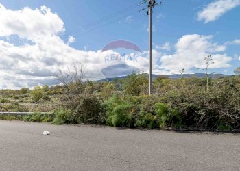 Vista delle montagne - Terreno agricolo C.DA millicucchita
 
snc, Castiglione di Sicilia - foto 13