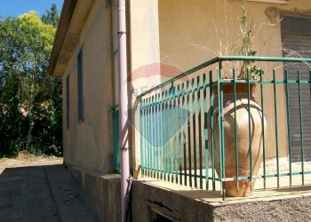 Balcone - Villa Contrada Gatta S:P: 65, Piazza Armerina - foto 2