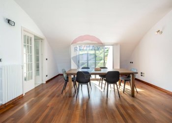 Sala da pranzo - Appartamento Via Leonardo da Vinci
 
7, Enna - foto 1