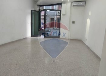 Stanza vuota - Commercial Activity VIA MADONNA DELLA VIA
 
17, Caltagirone - photo 1