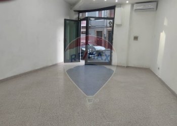 Stanza vuota - Commercial Activity VIA MADONNA DELLA VIA
 
17, Caltagirone - photo 2