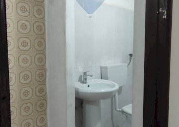 Bagno - Commercial Activity VIA MADONNA DELLA VIA
 
17, Caltagirone - photo 13