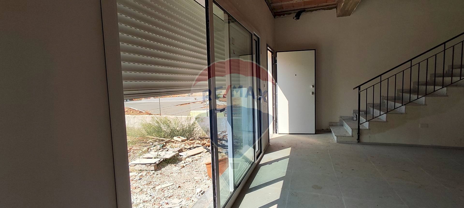 Ricezione / Lobby - Villa VIA PORTOSALVO
 
38, Caltagirone - foto 3