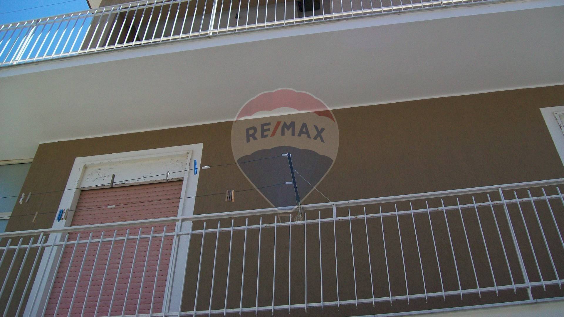 Balcone - Appartamento Via Mazzini
 
38, Mirabella Imbaccari - foto 1