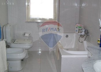 Bagno - Appartamento Via Mazzini
 
38, Mirabella Imbaccari - foto 6