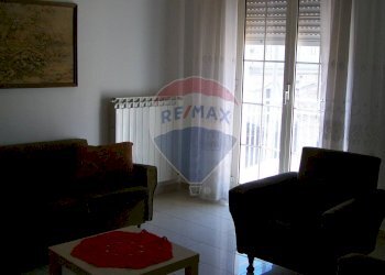 Soggiorno - Appartamento Via Mazzini
 
38, Mirabella Imbaccari - foto 23