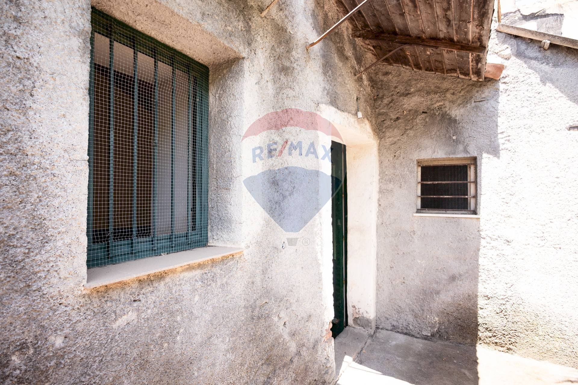 Edificio all\'aperto - Casa indipendente Vicolo Soldato Leone Alfio
13 -14, Aci Bonaccorsi - foto 3