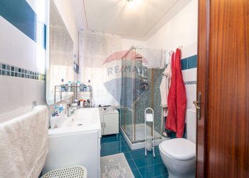 Bagno - Appartamento via cesare battisiti
 
95, Fiumefreddo di Sicilia - foto 7