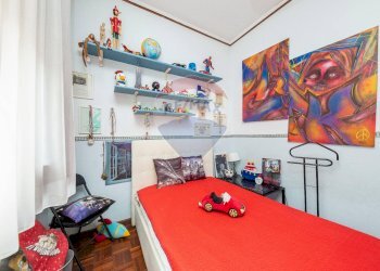 Camera / camera da letto - Appartamento via cesare battisiti
 
95, Fiumefreddo di Sicilia - foto 13