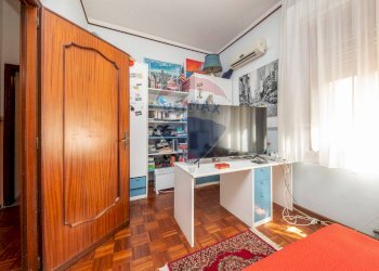 Camera / camera da letto - Appartamento via cesare battisiti
 
95, Fiumefreddo di Sicilia - foto 14