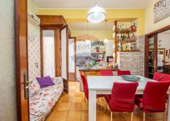 Sala da pranzo - Appartamento via cesare battisiti
 
95, Fiumefreddo di Sicilia - foto 23