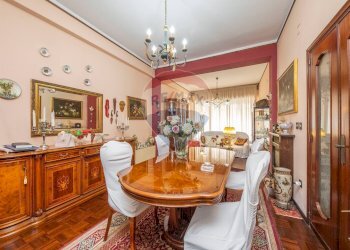 Sala da pranzo - Appartamento via cesare battisiti
 
95, Fiumefreddo di Sicilia - foto 26