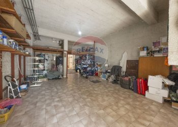 Dispensa di stoccaggio - Appartamento via cesare battisiti
 
95, Fiumefreddo di Sicilia - foto 41