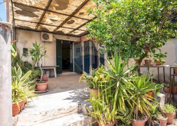 Terrazza - Casa indipendente Vicolo Soldato Leone Alfio
 
11, Aci Bonaccorsi - foto 2