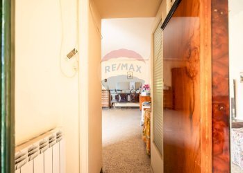 Hall / corridoio - Casa indipendente Vicolo Soldato Leone Alfio
 
11, Aci Bonaccorsi - foto 10