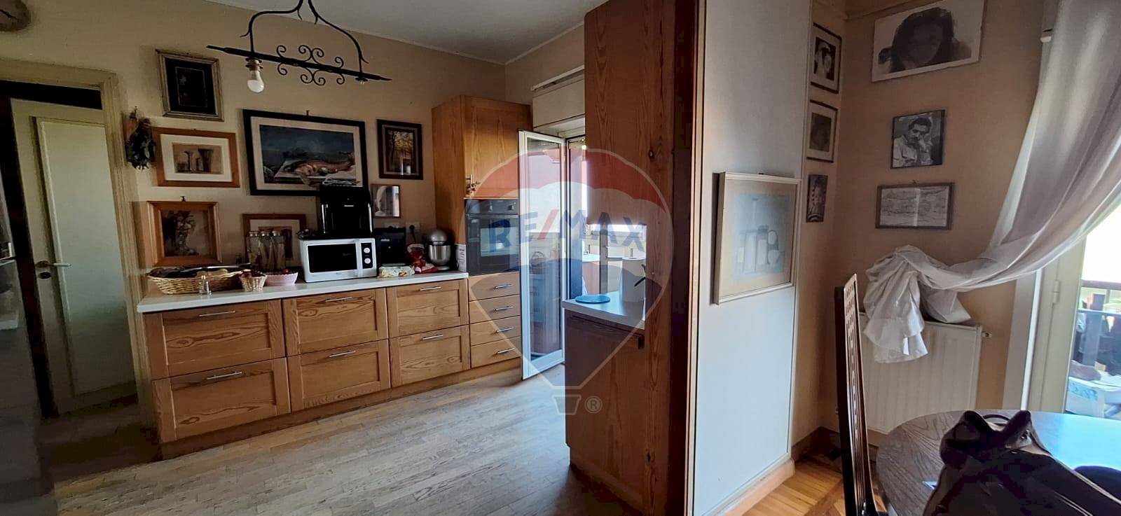 Cucina - Appartamento Via Gaetano Donizetti
 
21, San Giovanni la Punta - foto 1