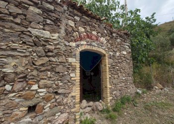 Casa all\'aperto - Terreno agricolo contrada francese, Castelmola - foto 6