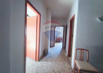 Hall / corridoio - Appartamento VIA ALESSANDRO MANZONI
 
88, Giarre - foto 24