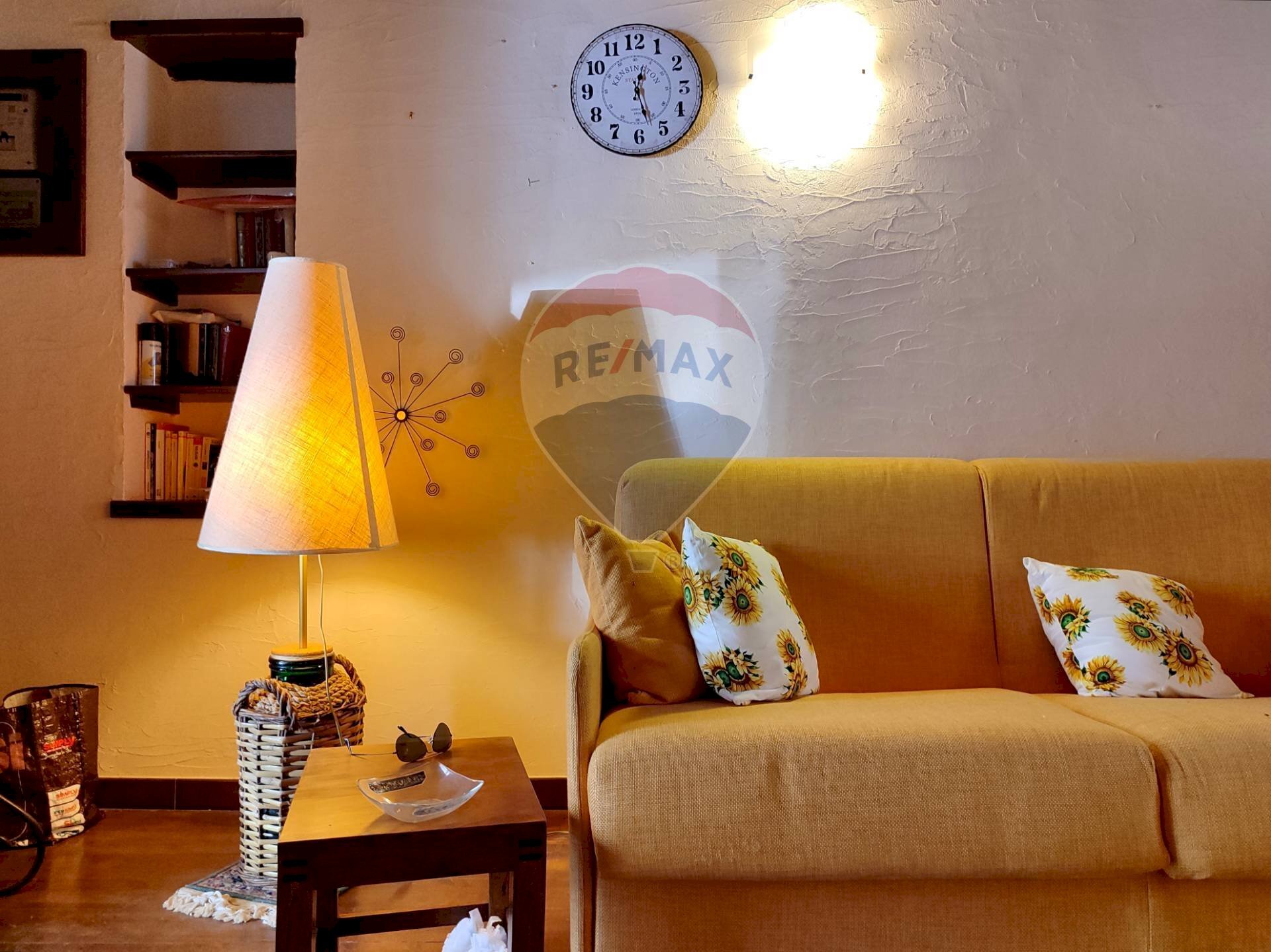 Soggiorno - Casa indipendente Via Placido Fiore
 
21, Montalbano Elicona - foto 1