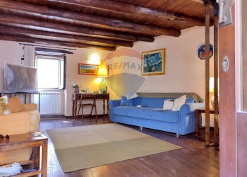 Soggiorno - Casa indipendente Via Placido Fiore
 
21, Montalbano Elicona - foto 2