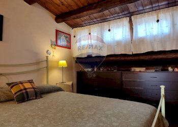 Camera / camera da letto - Casa indipendente Via Placido Fiore
 
21, Montalbano Elicona - foto 14