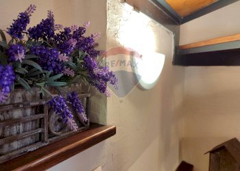 Dettagli - Casa indipendente Via Placido Fiore
 
21, Montalbano Elicona - foto 24